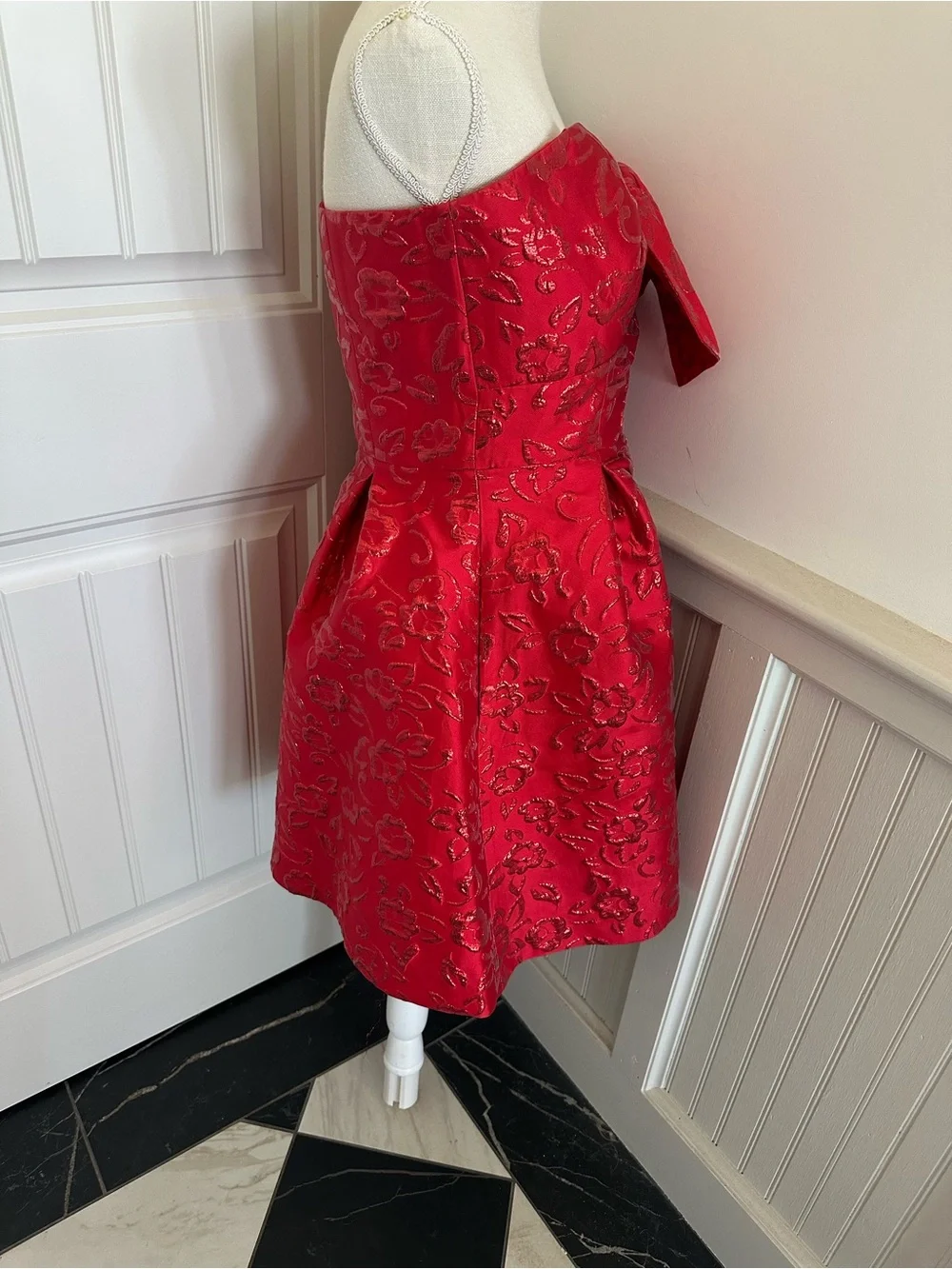 Lilly Pulitzer Red Brocade Strapless Dress, bow Front, Internal Corset, sz 10 - Picture 4 of 10